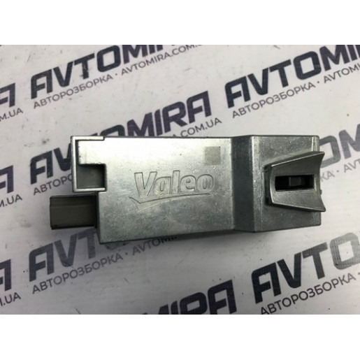 Замок рулевой колонки Ford Focus 3 2011-2017 7G913F880